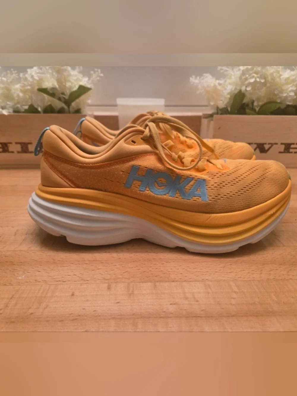 Hoka One One Bondi 8 Running Shoes Impala Mock Orange Womens Size 8.5